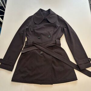 Lululemon women’s trench coat